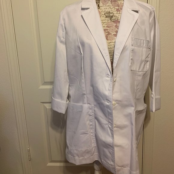 Medical Lab Coat - Picture 1 of 3